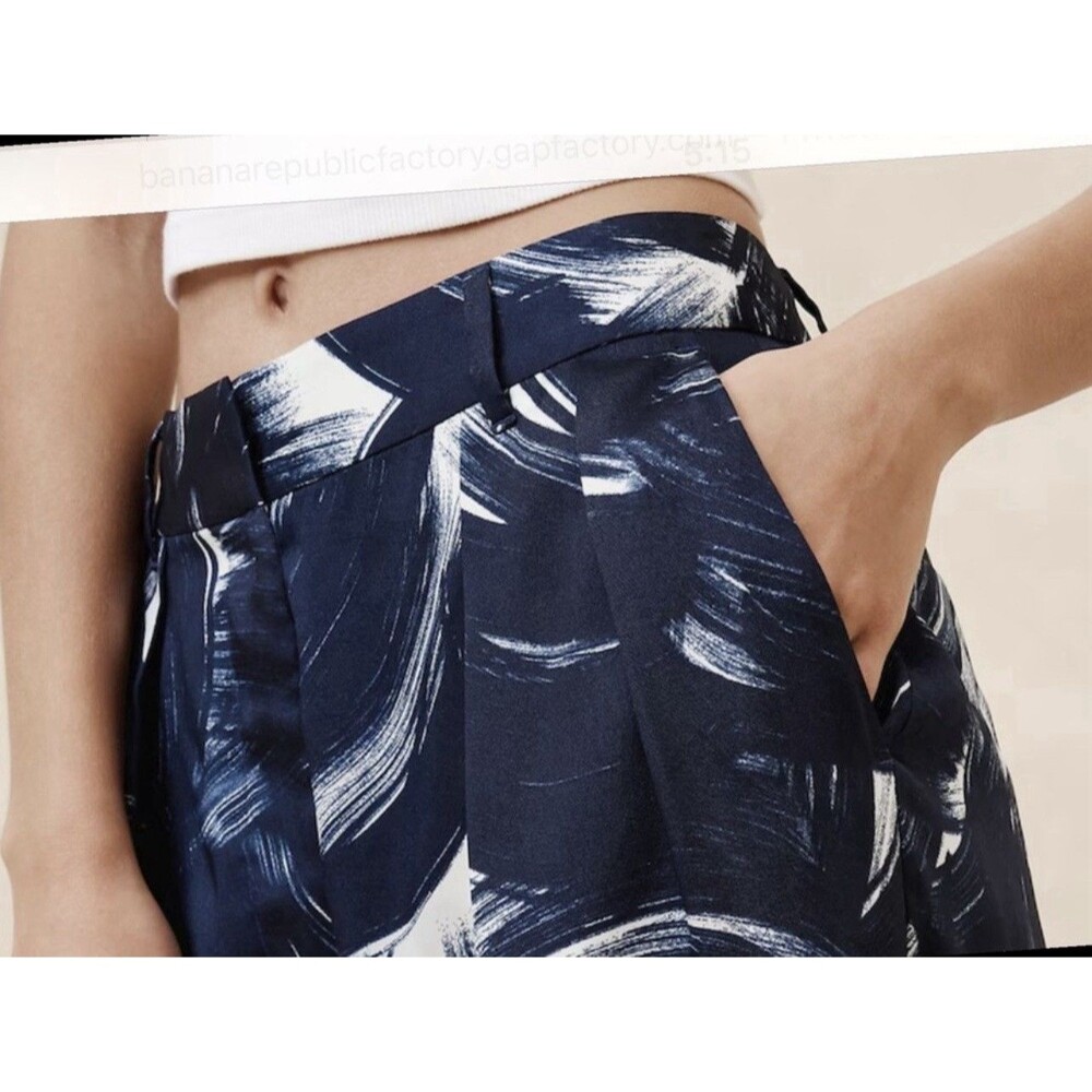 Banana Republic Brush Stroke Print Blue Relaxed Trouser Wide Leg Pants Sz 8 NWT - Picture 4 of 13